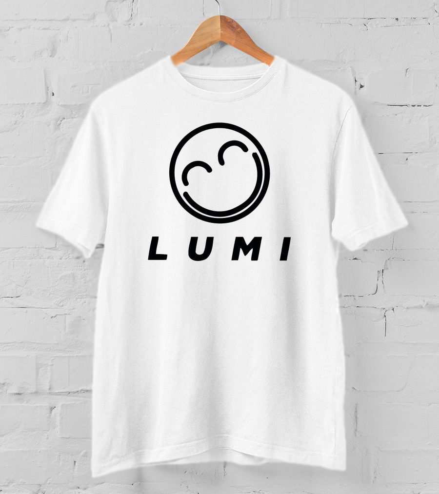LUMI Smiley Face Bold Black T-Shirt