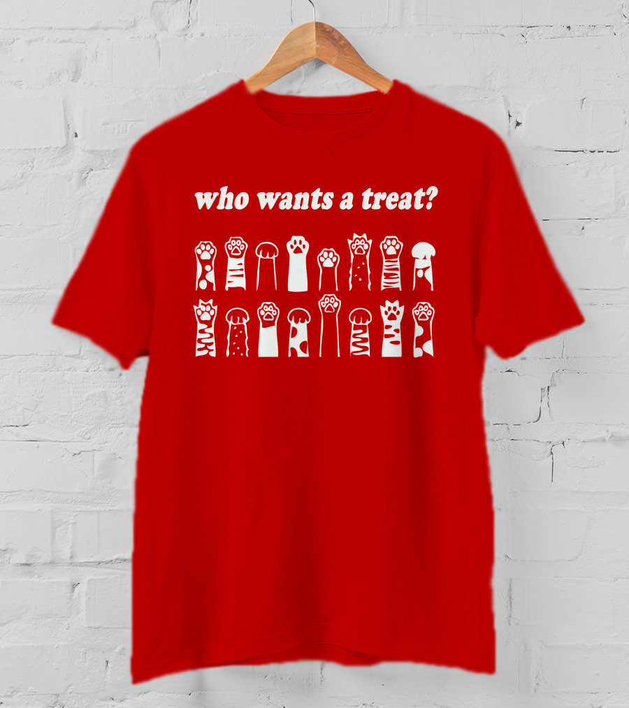 Who Wants A Treat Paws Up Animal Lovers T-Shirt