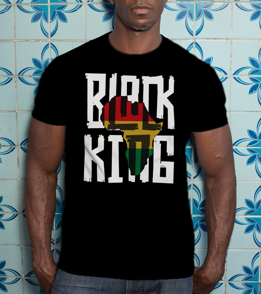 Black King Africa Map Red Yellow Green T-Shirt