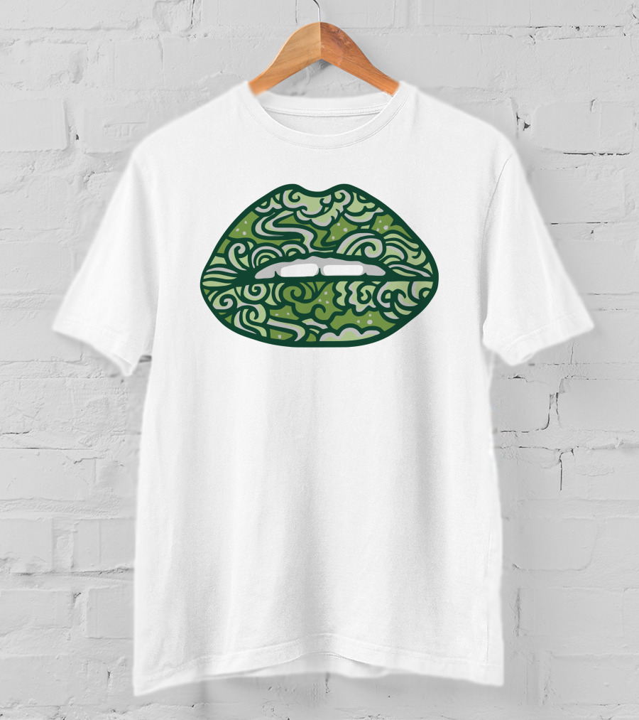 LXS TV Paisley Lips Green T-Shirt