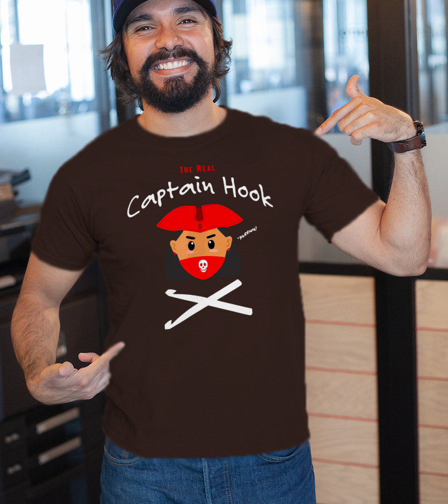 The Real Captain Hook Yarrnn Skull Red Hat Pirate Face Crossed Needles T-Shirt