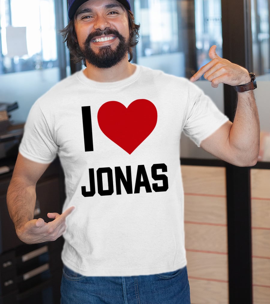 I Love Jonas Brothers Family Roast Show On Netflix T-Shirt