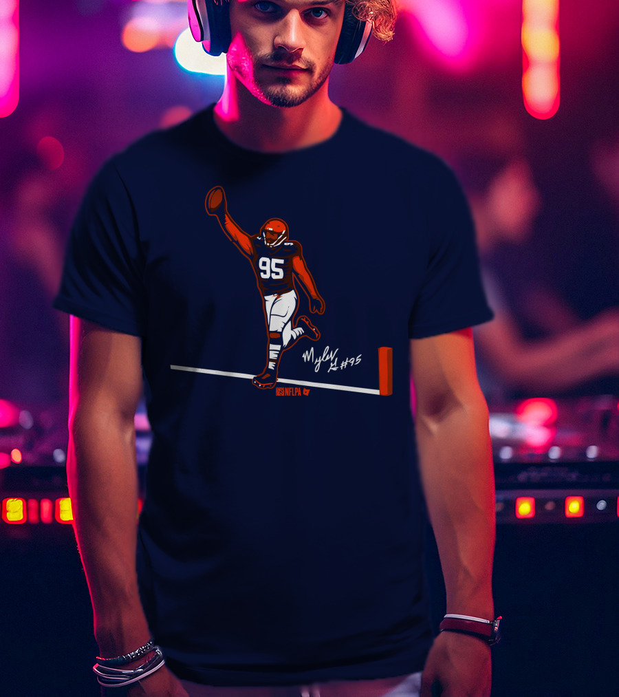 Myles Garrett Flash For Six NFLPA Browns #95 T-Shirt