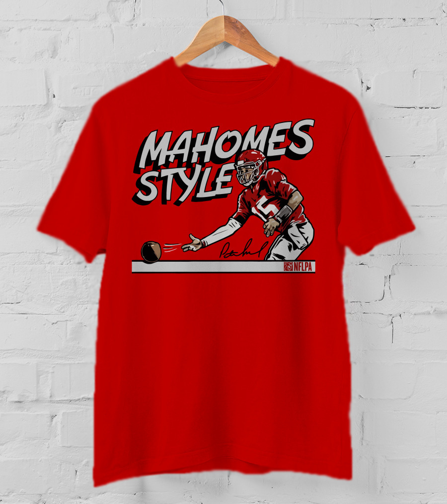 MAHOMES STYLE NFLPA Football Quarterback Signature T-Shirt