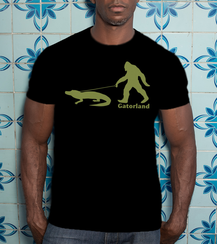 Cvpayne Bigfoot Walking Alligator Gatorland T-Shirt
