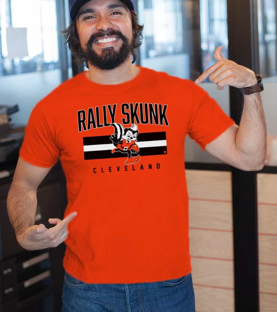 Cleveland Rally Skunk Football Character Sporting Orange Helmets T-Shirt