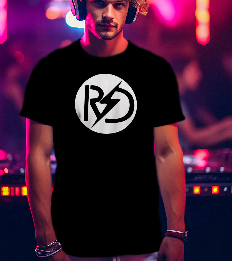 Rhys RD Logo With Circular Emblem T-Shirt