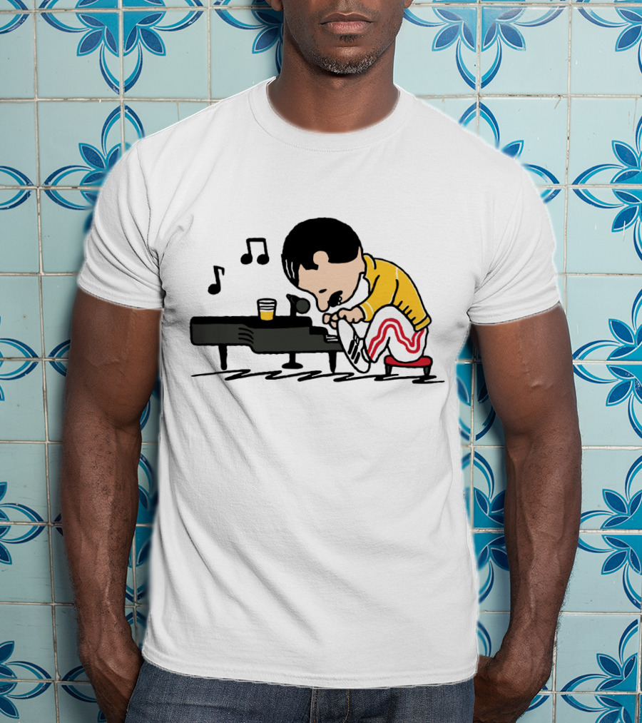 Freddie Mercury Peanuts Style Piano Playing Music Notes T-Shirt