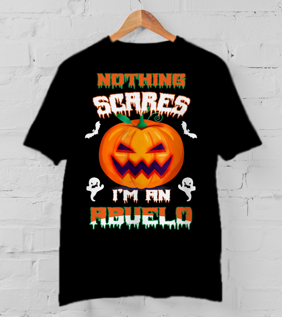 Nothing Scares I'm An Abuelo Halloween Pumpkin Ghosts And Bats T-Shirt