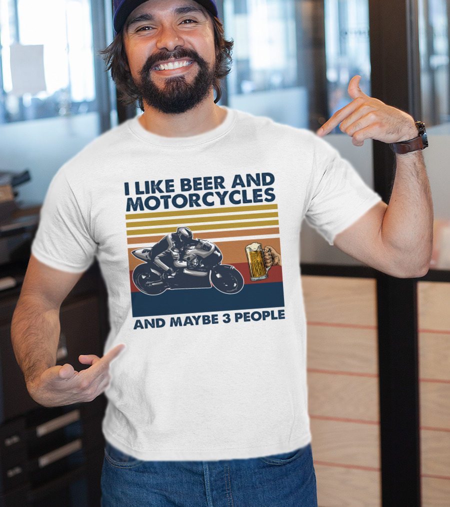 I Like Beer And Motorcycles Vintage Style With Beer Mug And Racer T-Shirt