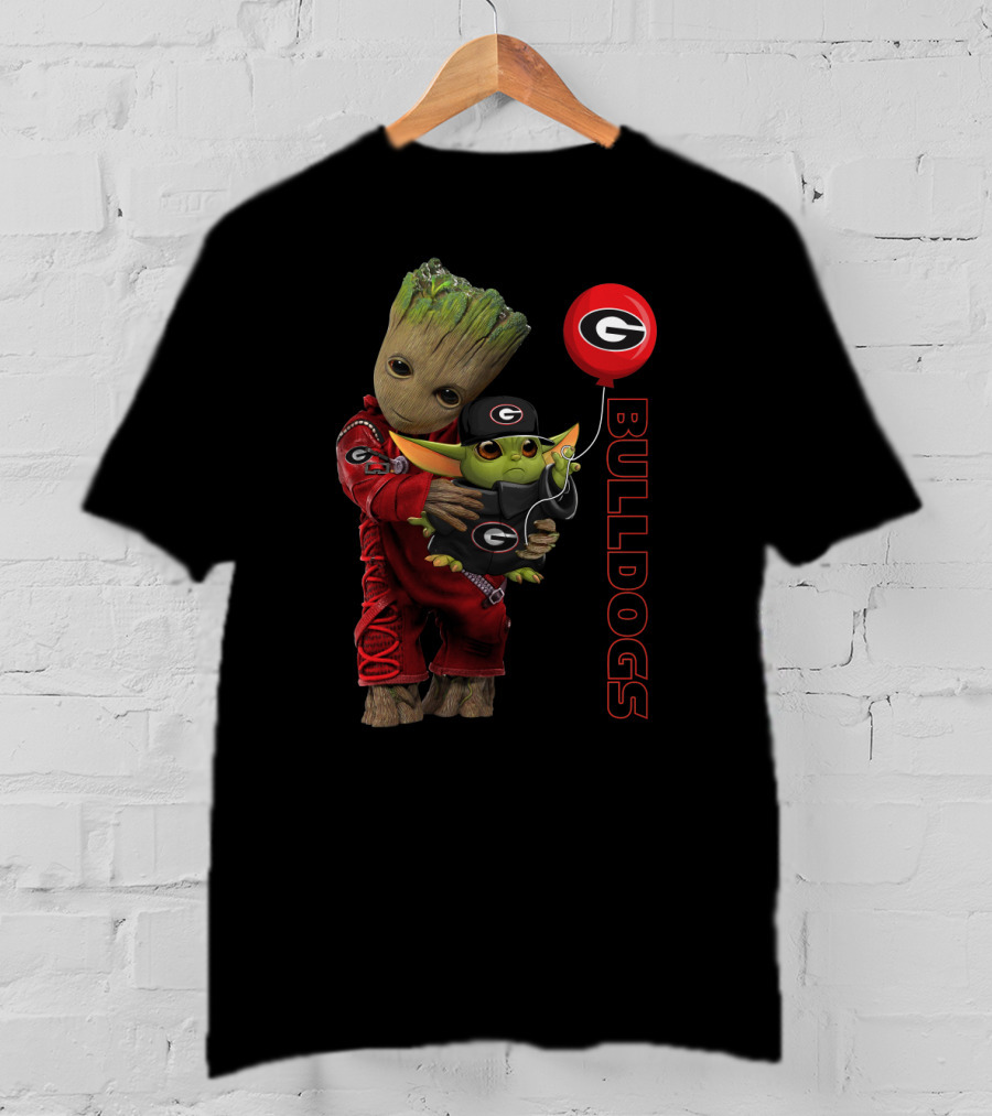 G&Y Georgia Bulldogs Groot And Baby Yoda With Balloon T-Shirt