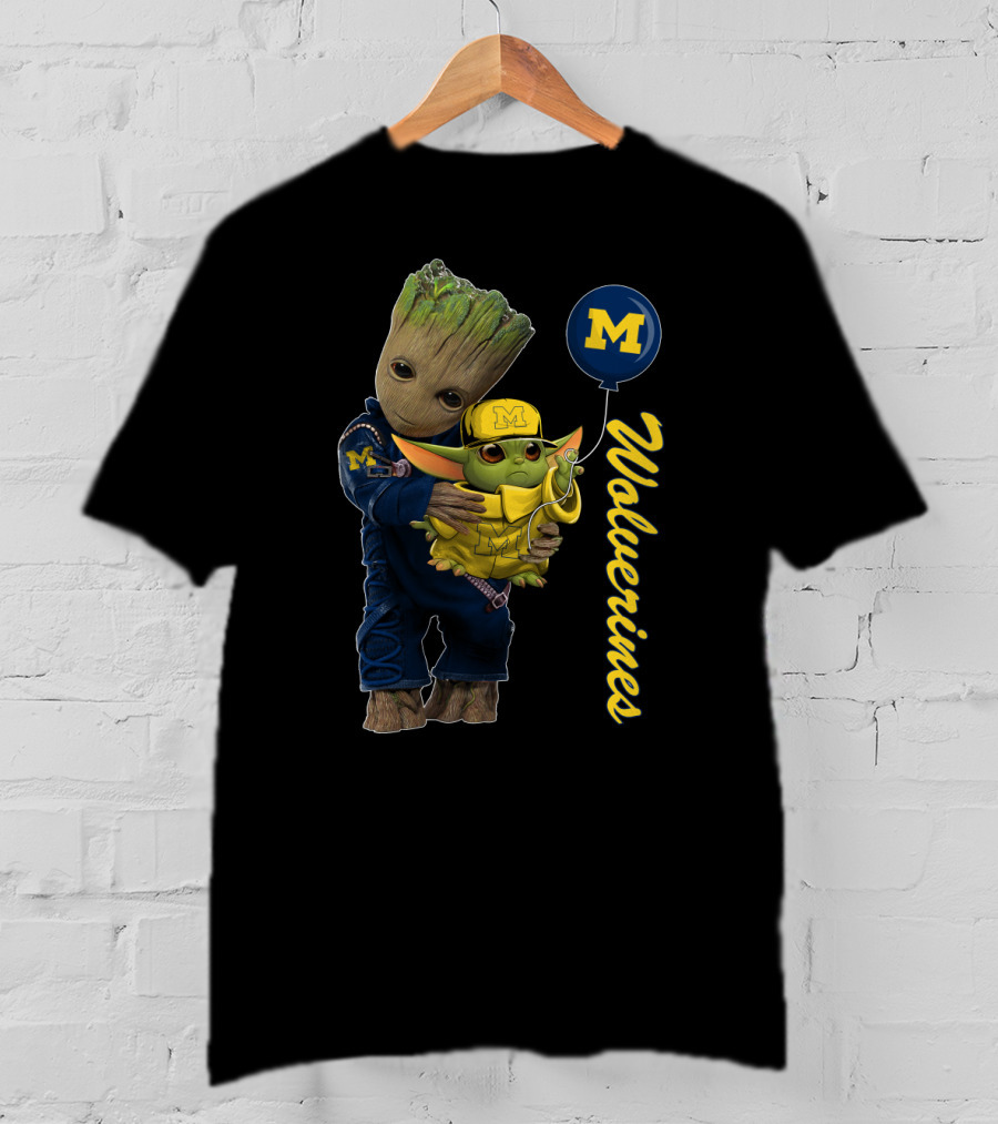 G&Y-Michigan Wolverines M Balloon Hug T-Shirt