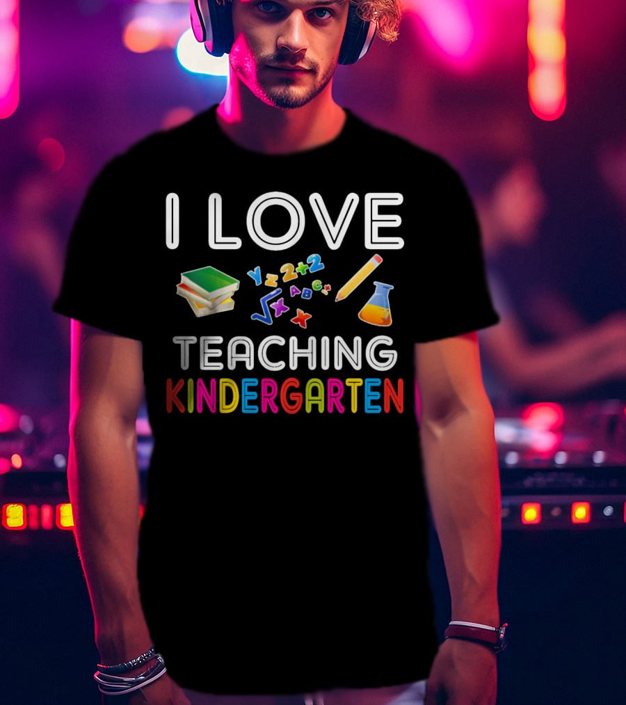 I Love Teaching Kindergarten Books Letters Numbers Pencil Flask T-Shirt
