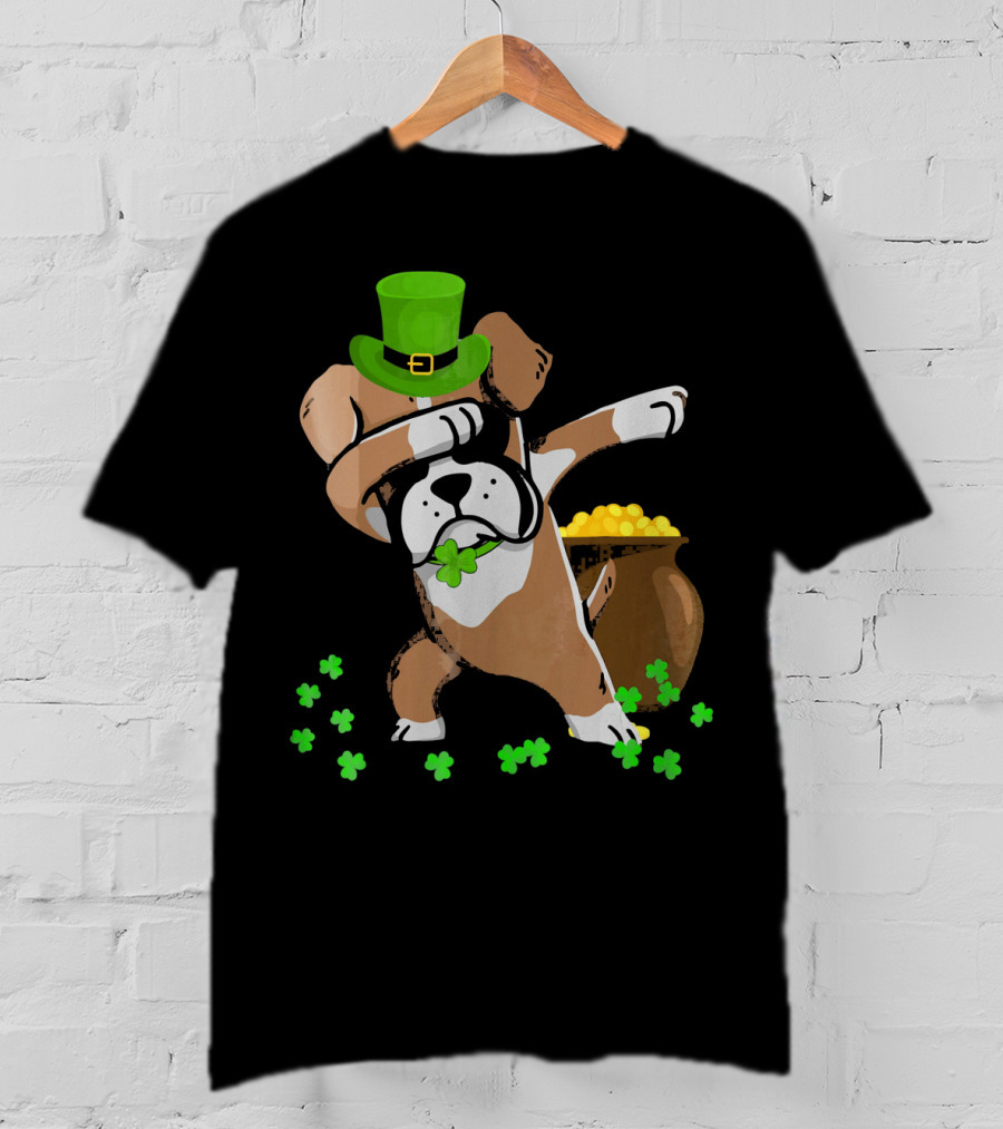 Boxer Dabbing St Patricks Day Dog With Leprechaun Hat And Pot Of Gold T-Shirt