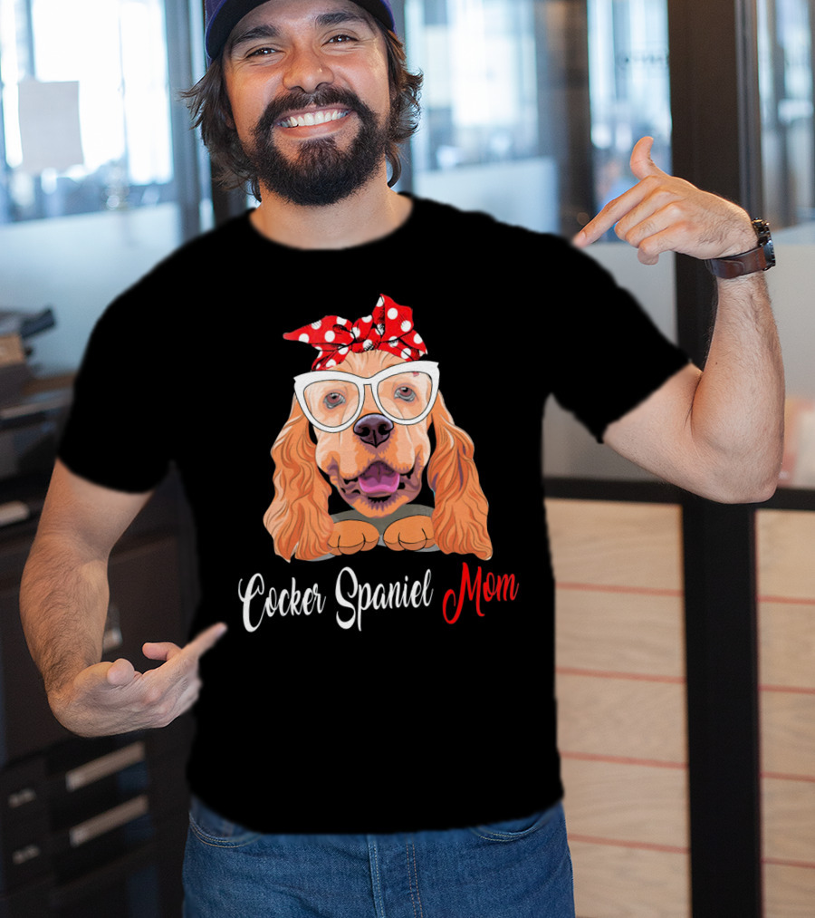 Cocker Spaniel Mom With Polka Dot Bandana And Glasses T-Shirt