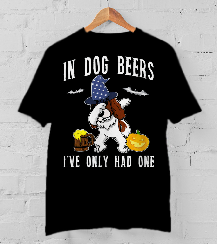 In Dog Beers I've Only Had One Dabbing Cavalier King Charles Spaniel Halloween Wizard Hat Pumpkin T-Shirt