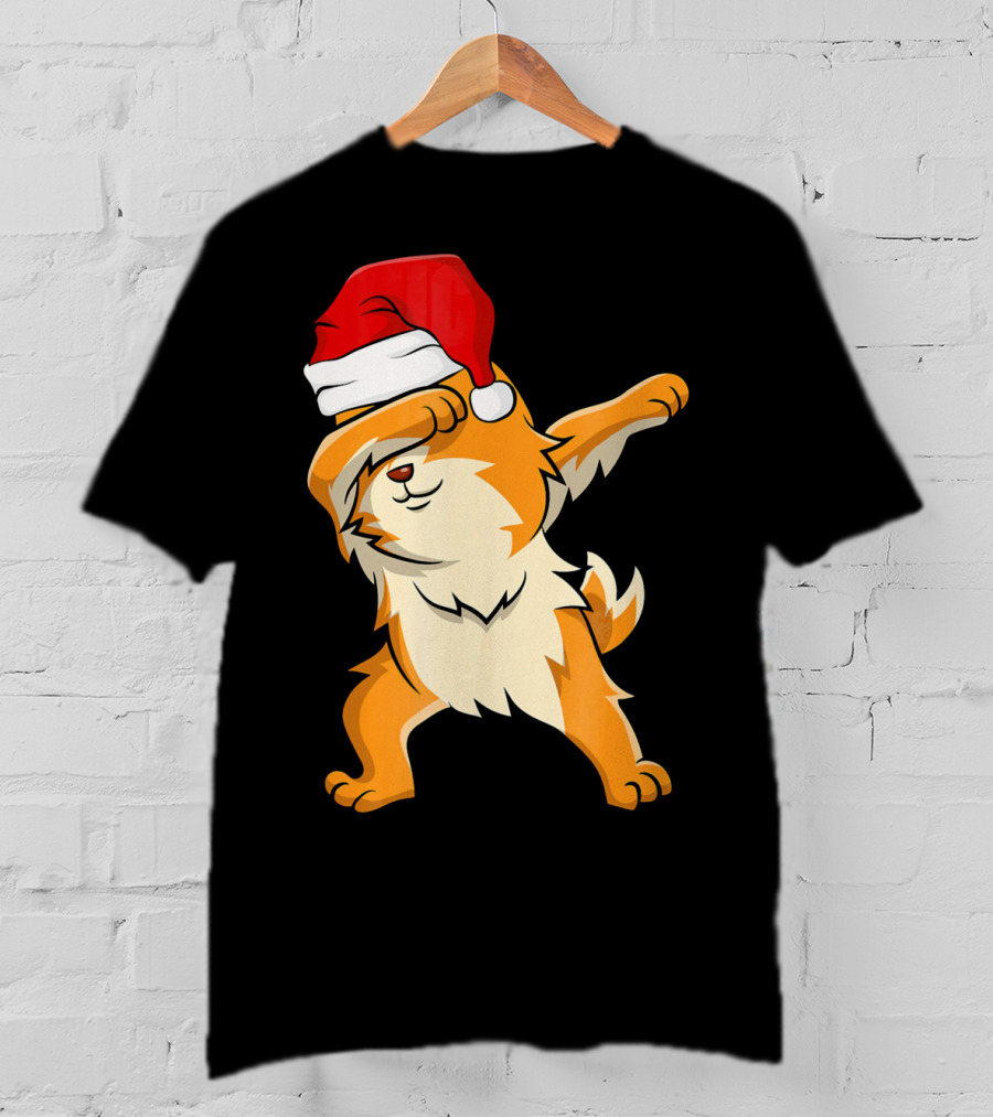 Dabbing Pomeranian With Santa Hat T-Shirt