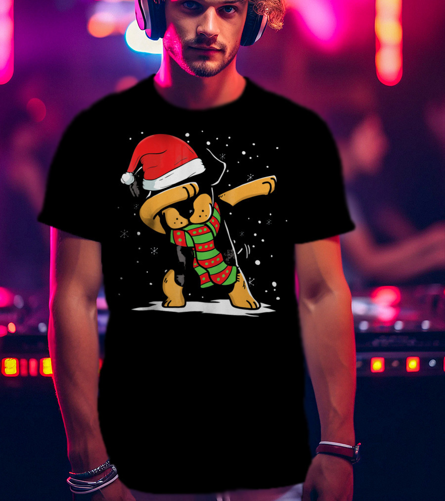 Dabbing Rottweiler Santa Christmas Dog With Scarf Love T-Shirt