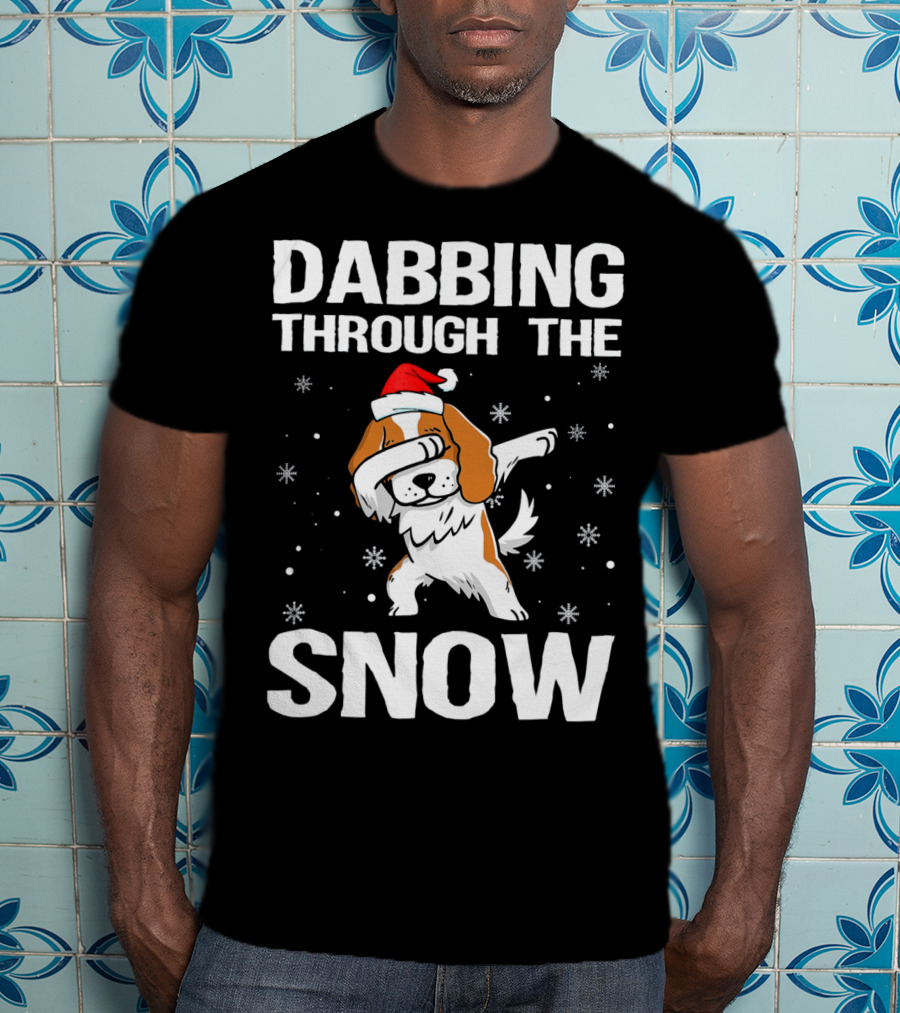 Dabbing Through The Snow Cavalier King Charles Spaniel Christmas Dog Santa Hat T-Shirt