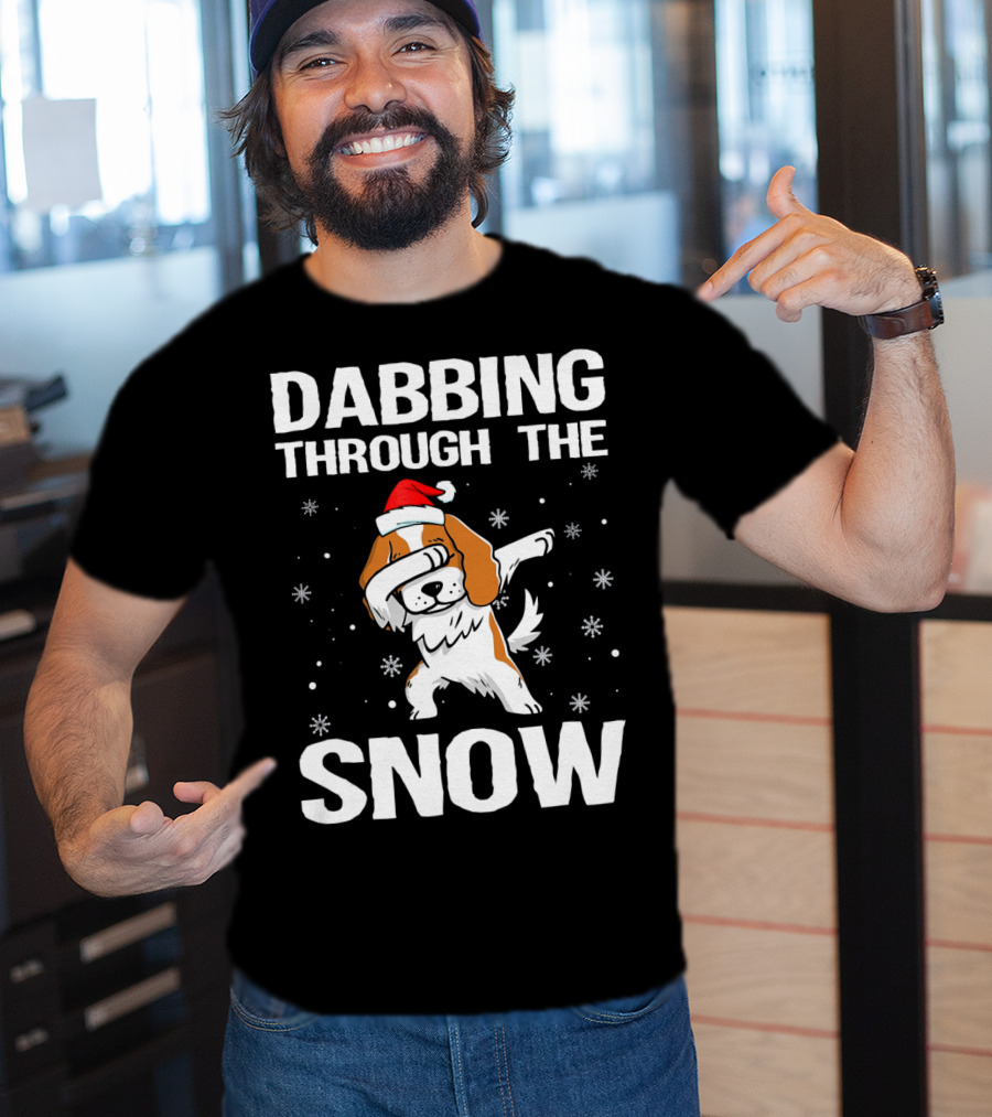 Dabbing Through The Snow Cavalier King Charles Spaniel Christmas Dog Santa Hat T-Shirt