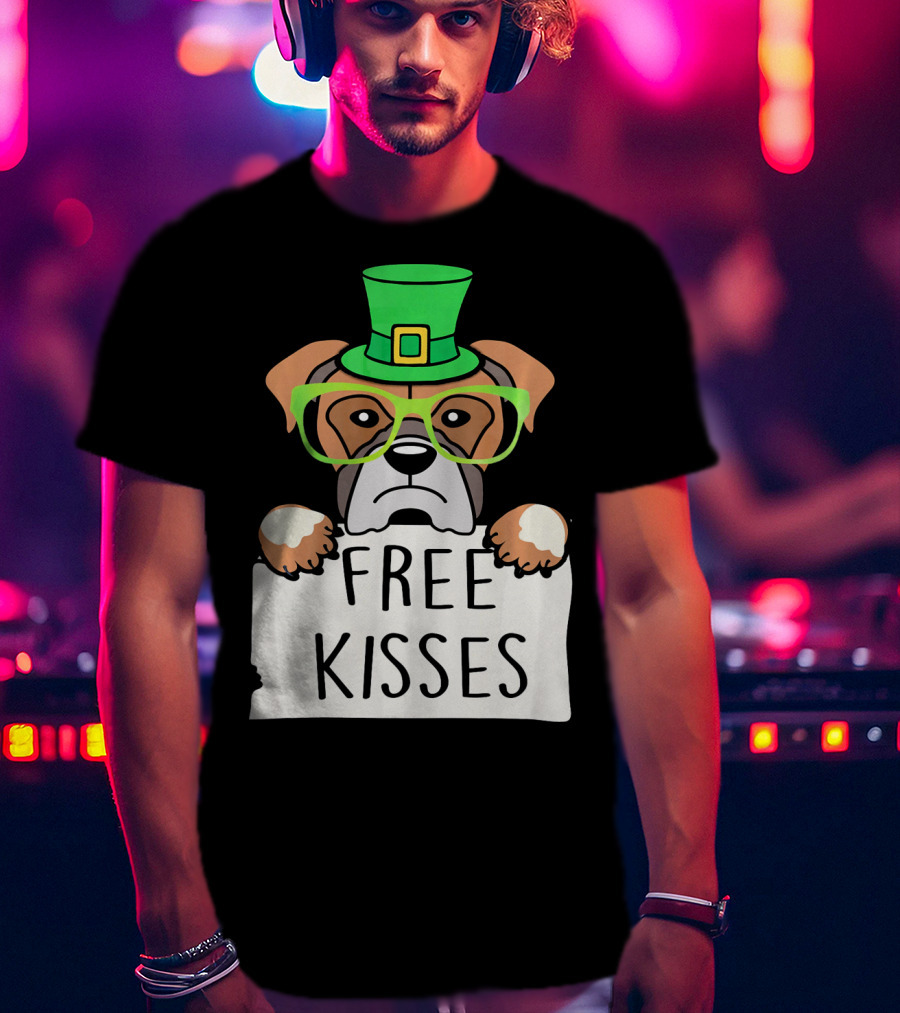 Free Kisses Boxer Dog Leprechaun St Patrick Hat Green Glasses T-Shirt