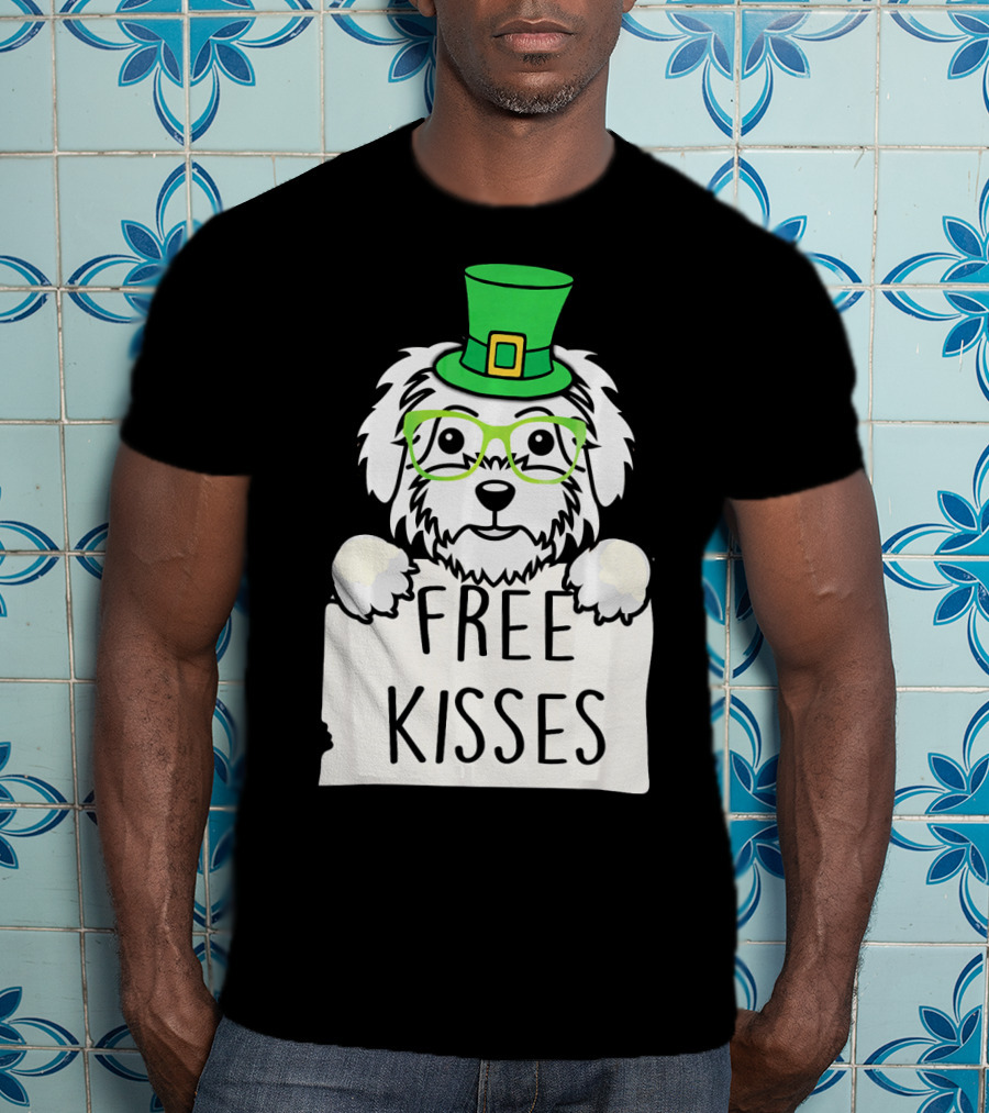 Free Kisses Maltese Dog With Green Leprechaun Hat St Patricks T-Shirt