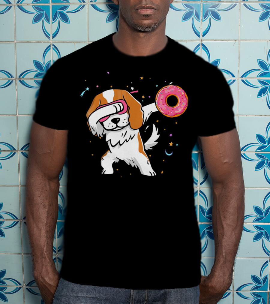 Funny Dabbing Cavalier King Charles Spaniel With Pink Frosted Donut T-Shirt
