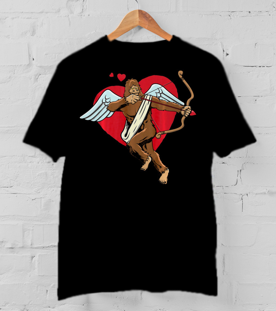 Bigfoot Cupid Eros Sasquatch Valentine With Wings And Bow T-Shirt