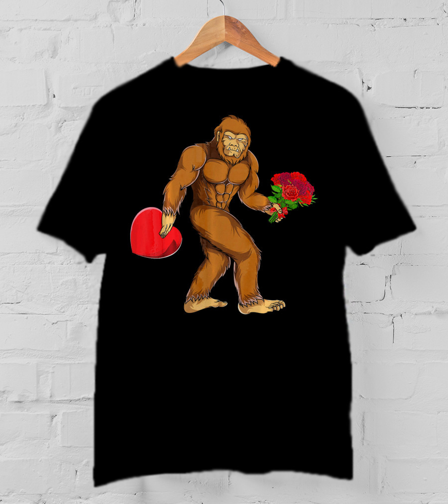 Bigfoot Heart Valentines Day Flowers T-Shirt