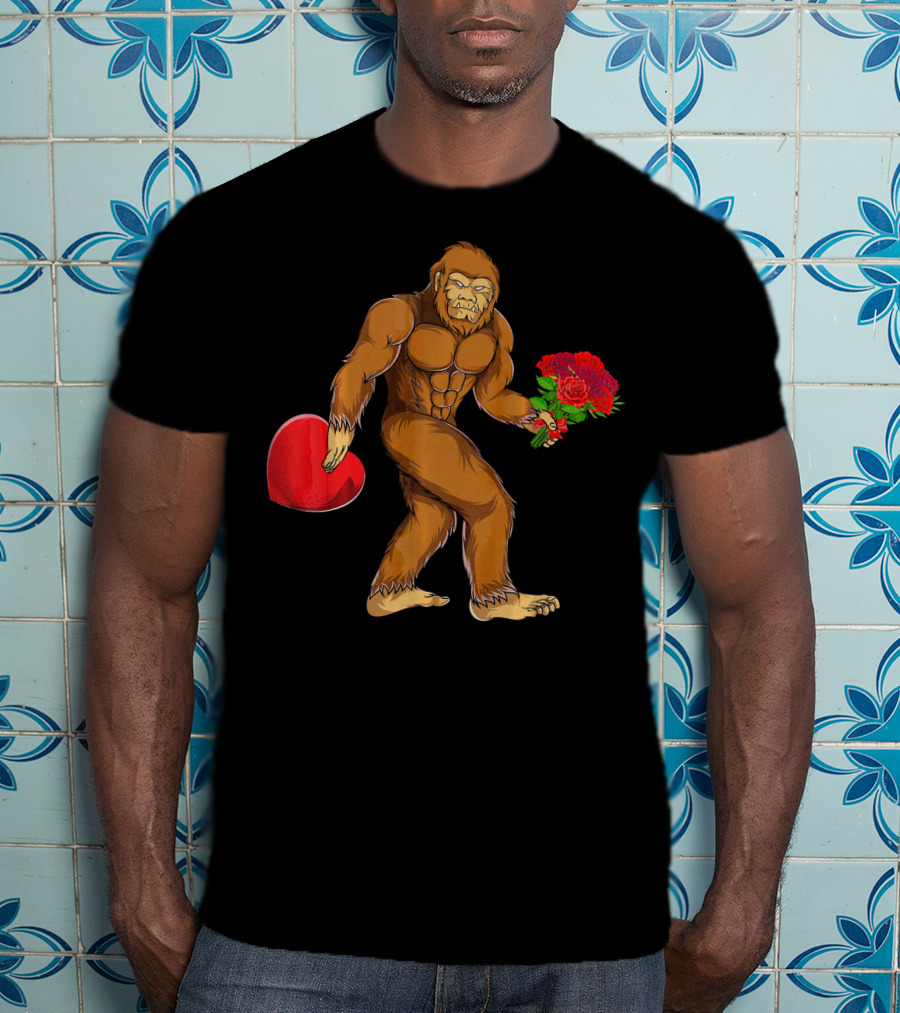 Bigfoot Heart Valentines Day Flowers T-Shirt