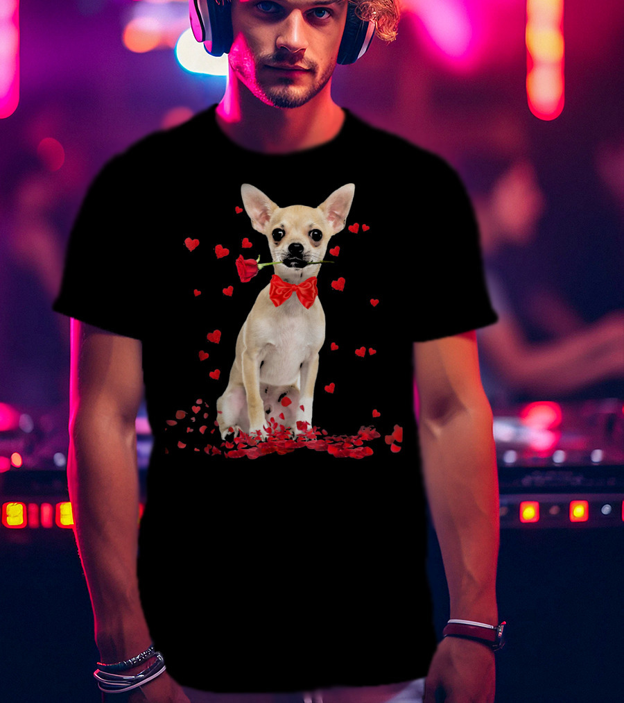 Chihuahua Valentine's Day Rose And Hearts T-Shirt