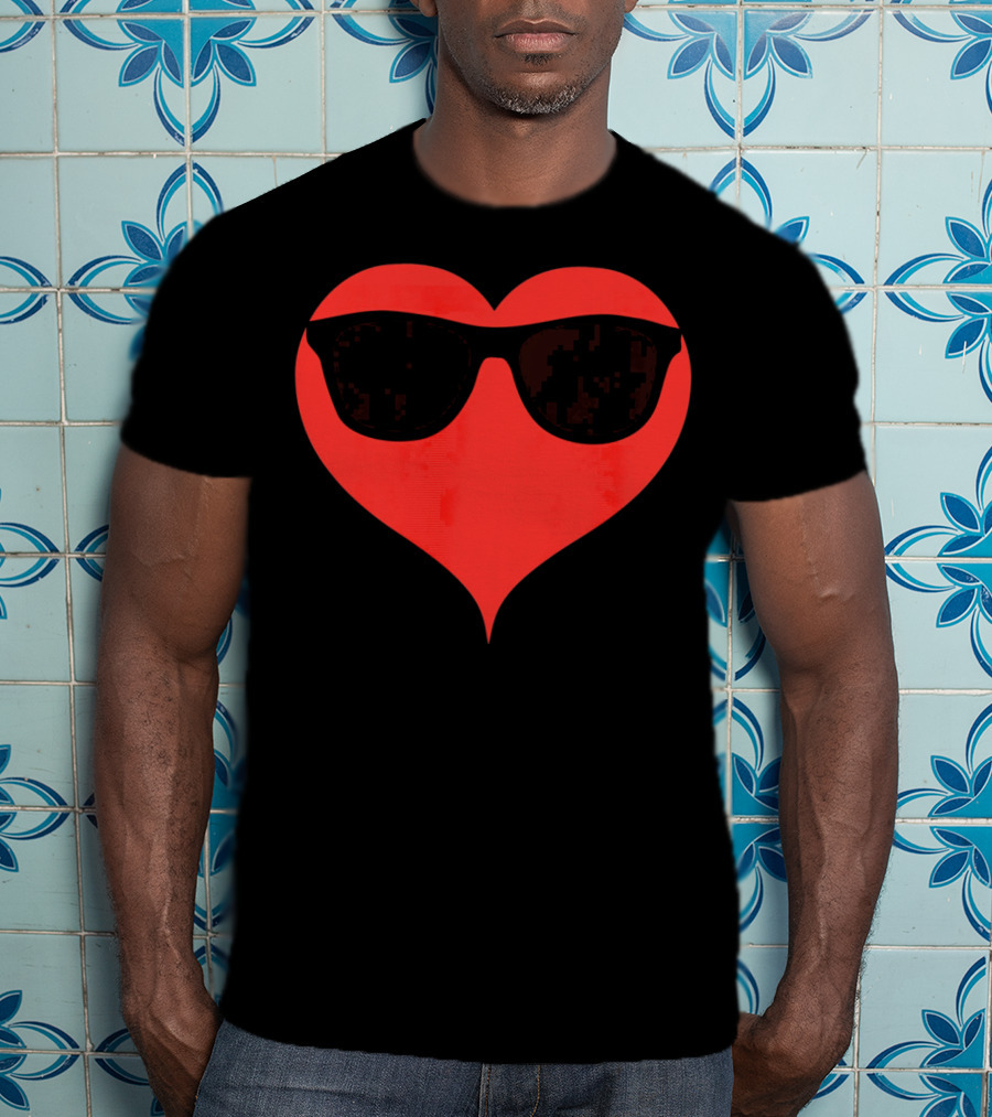 Cool Heart Valentine's Day Sunglasses Red Heart T-Shirt