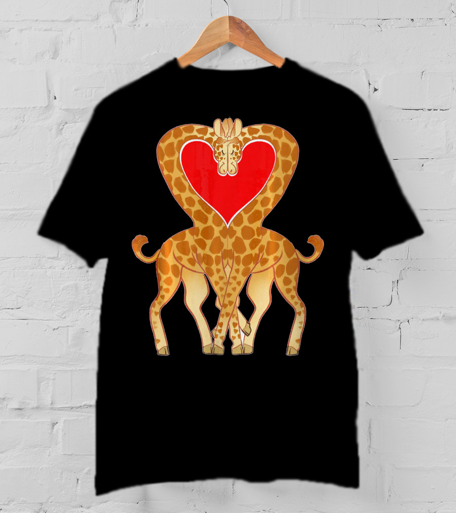 Cute Heart Giraffe Funny Valentine T-Shirt