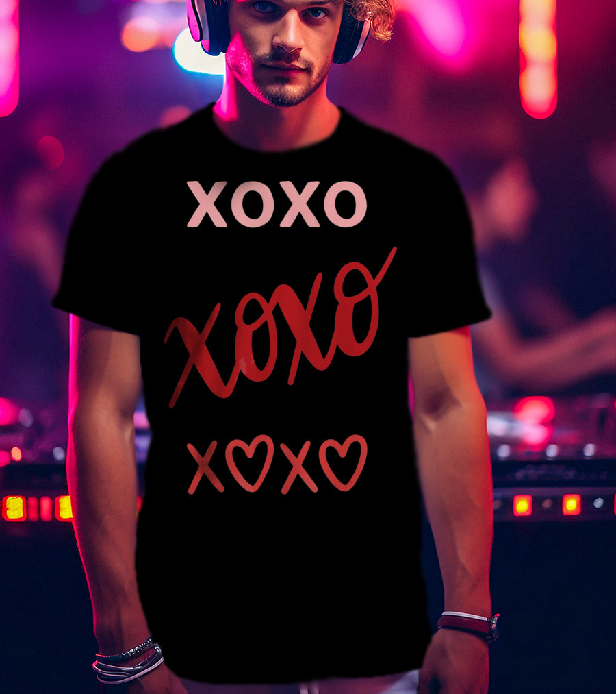 Cute Valentine XOXO Heart XOXO Valenti T-Shirt