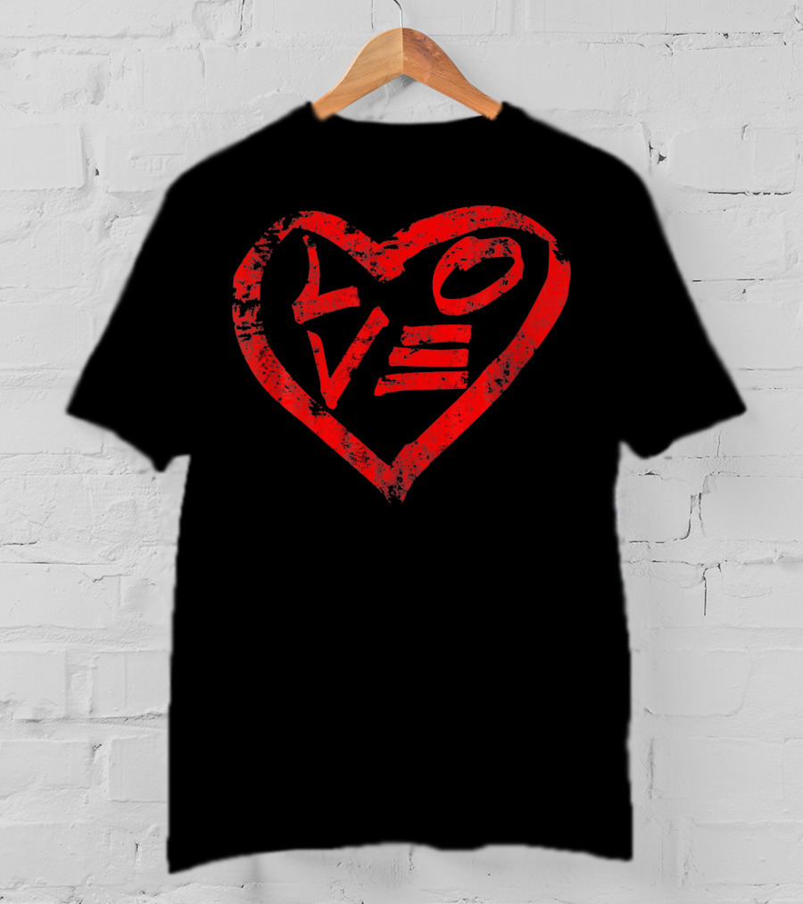 Cool Unique Love Heart Retro Vintage Love T-Shirt