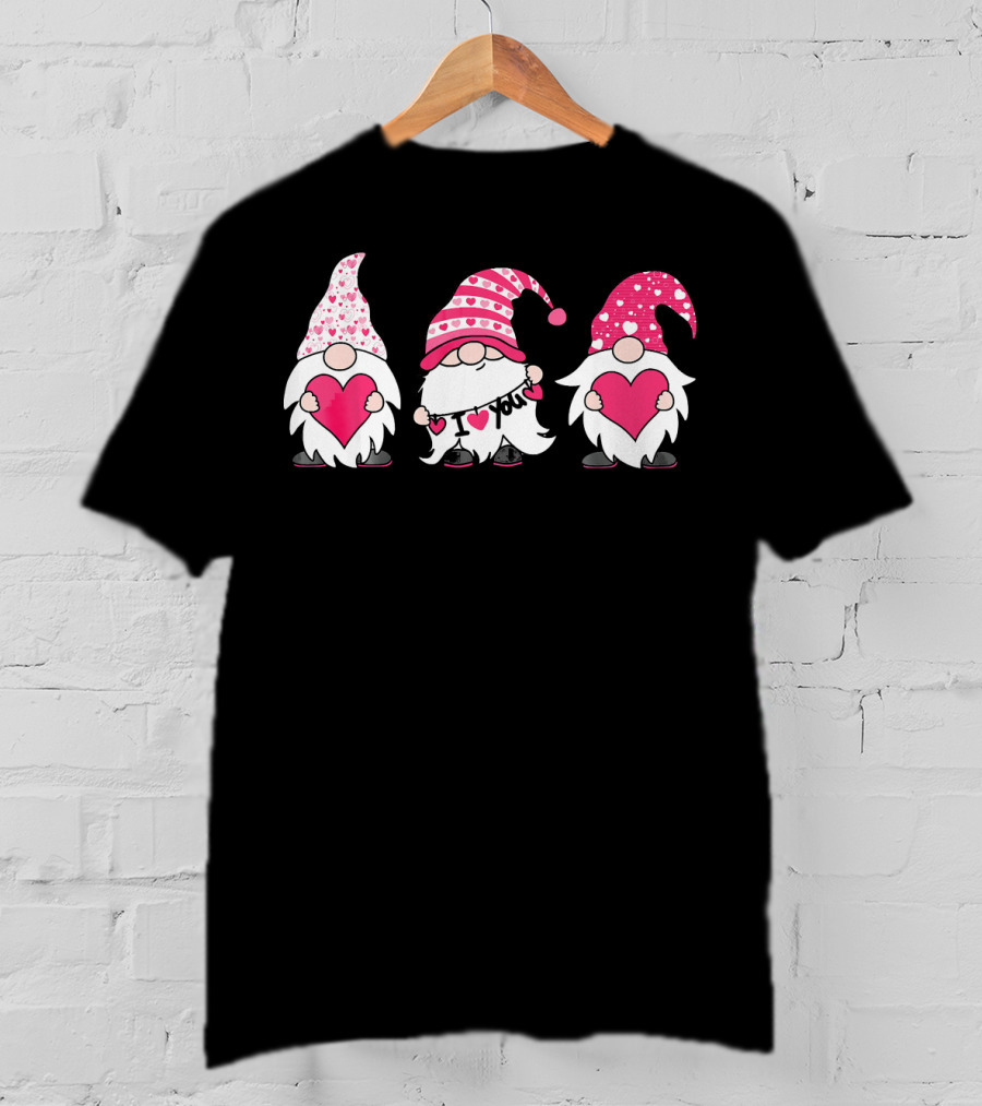 Cute Three Gnomes Holding I Love You Hearts T-Shirt
