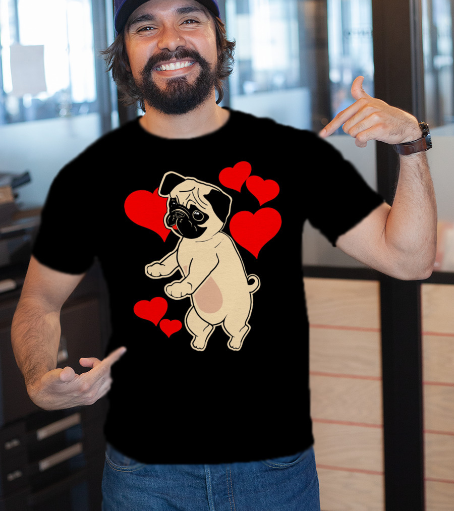 Pug Dancing With Hearts Valentine's Day T-Shirt