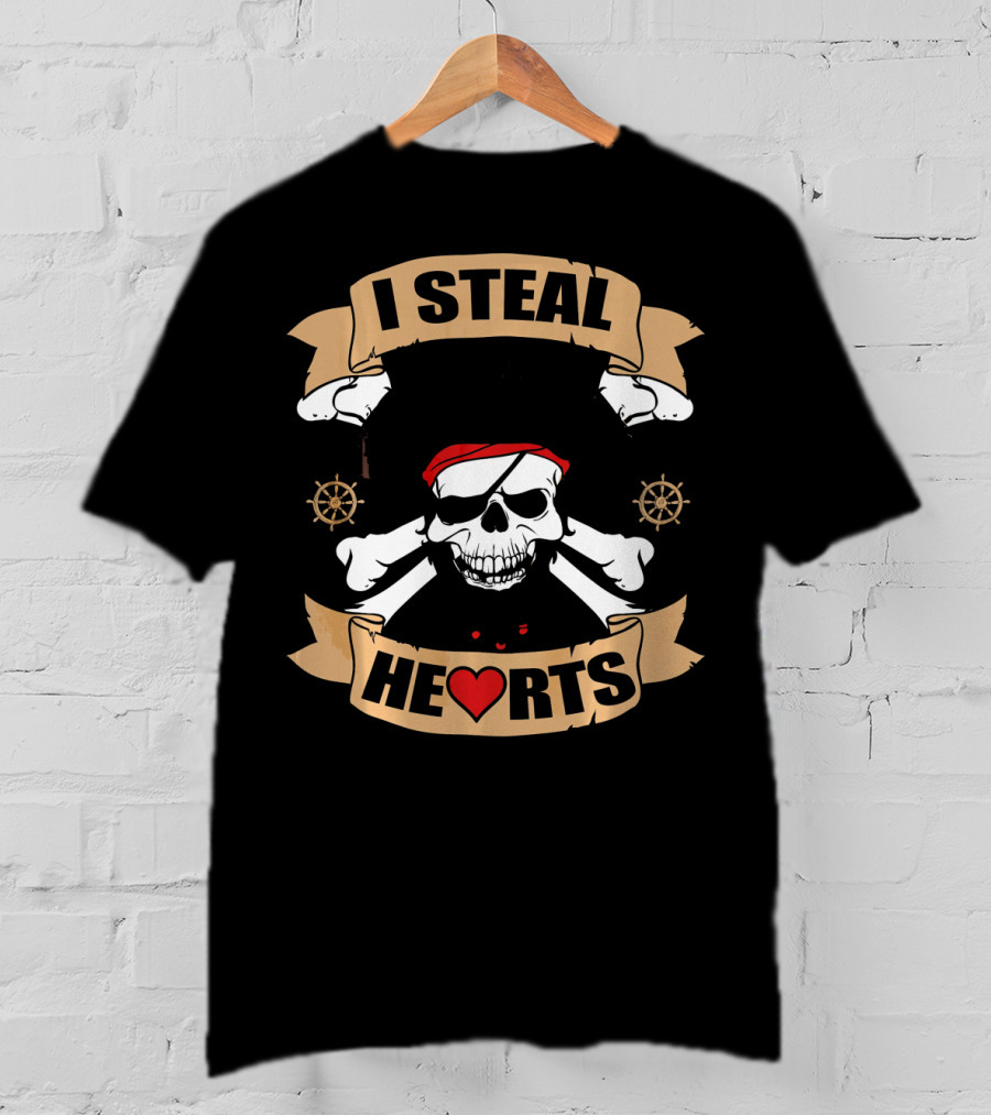 I Steal Hearts Funny Pirate Valentines Skull Bandana Steering Wheel T-Shirt