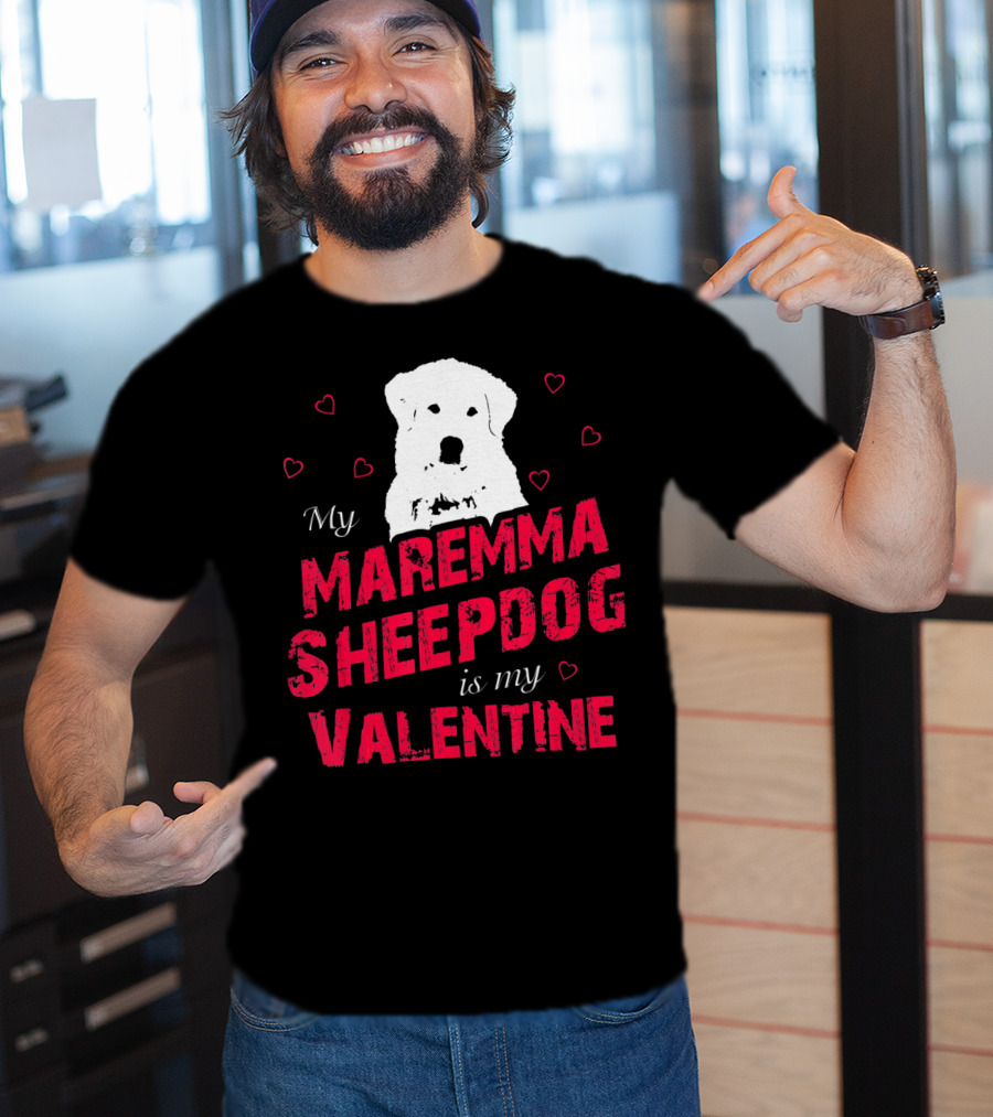Maremma Sheepdog Valentine Love With Heart Accents T-Shirt