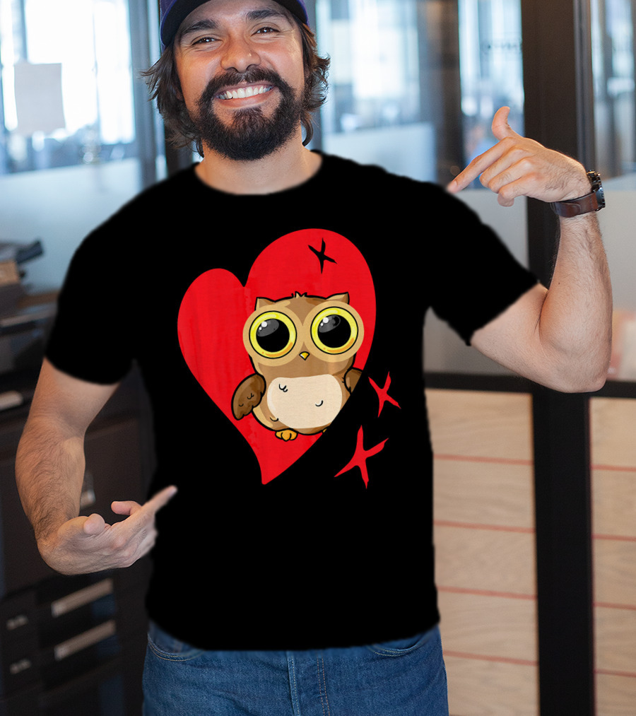 Valentine Day Red Heart Owl With Big Eyes T-Shirt