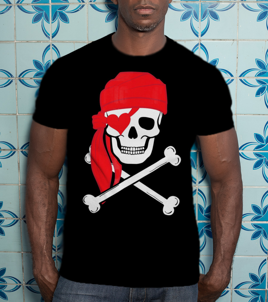 Pirate Skull And Cross Bones Heart Eyepatch Valentines T-Shirt