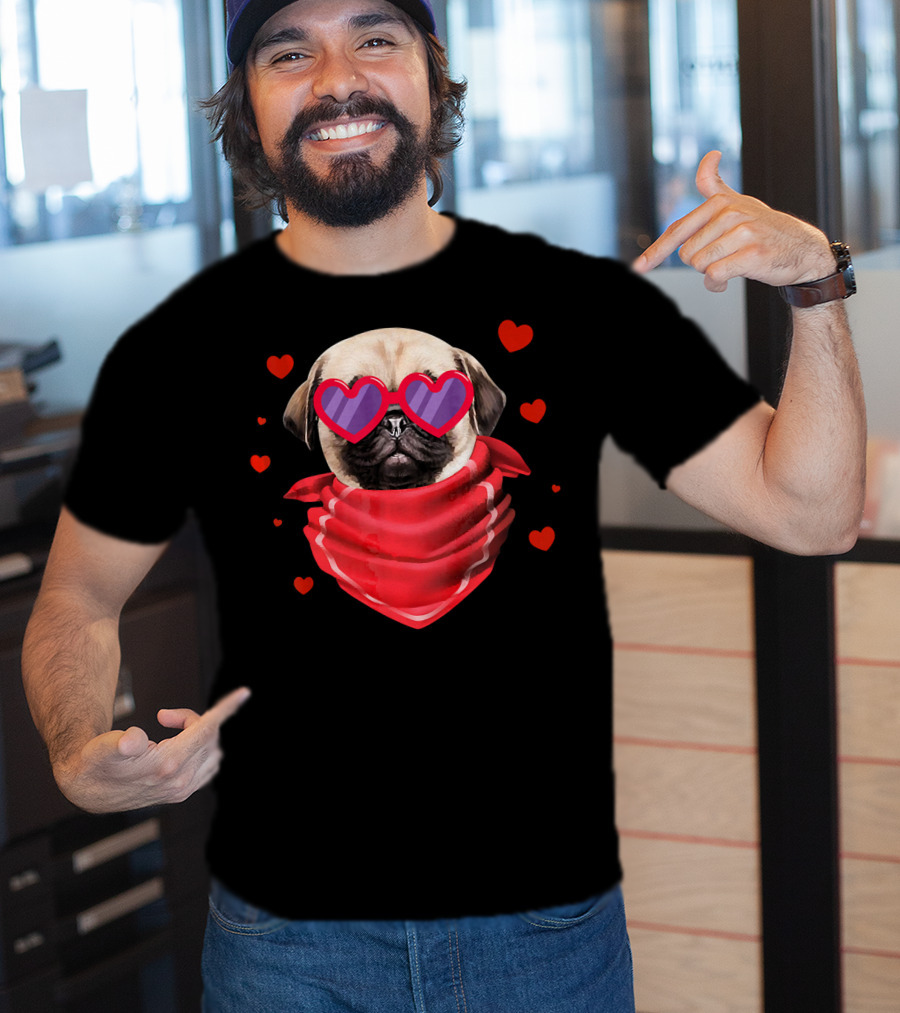 Pug Valentines Day Heart-Shaped Glasses And Bandana With Hearts T-Shirt