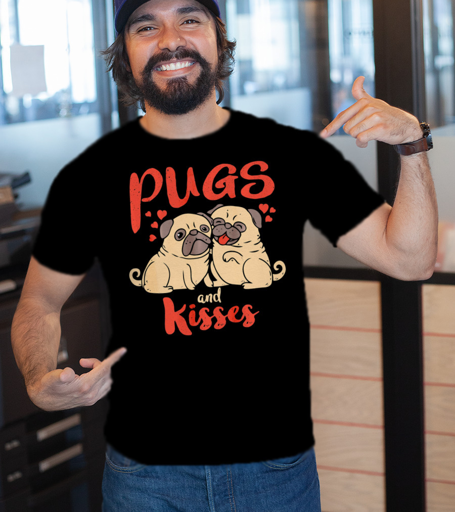 Pugs And Kisses Heartwarming Dog Love With Adorable Pugs T-Shirt