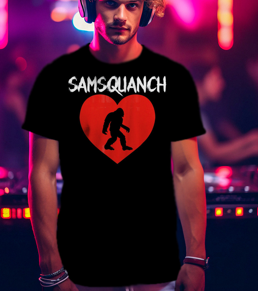 Samsquanch Heart Silhouette Valentines Day T-Shirt