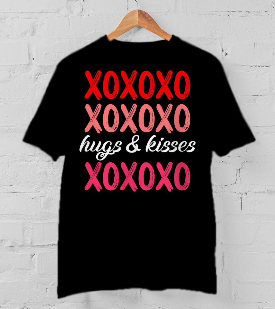 XOXOXO Hugs Kisses Valentines Red Pink White T-Shirt