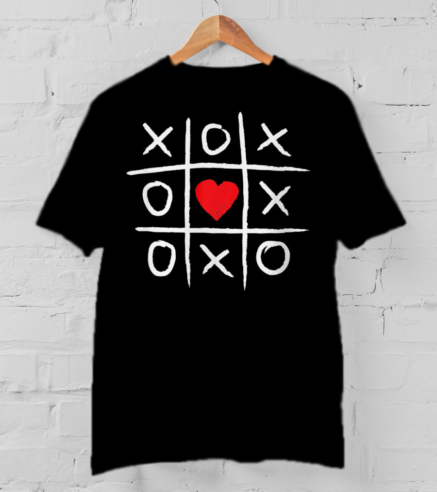 Tic Tac Toe XOXO Valentines Day Heart Grid T-Shirt