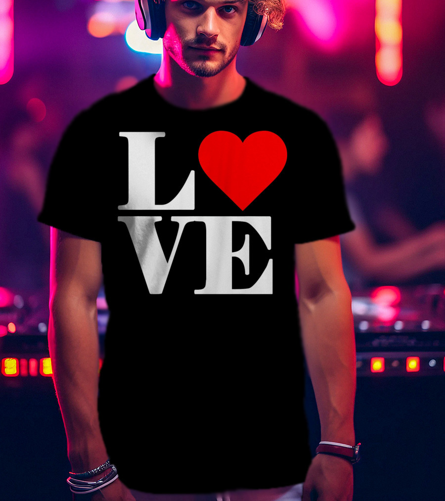 LOVE Heart Valentine's Day Iconic Romantic T-Shirt