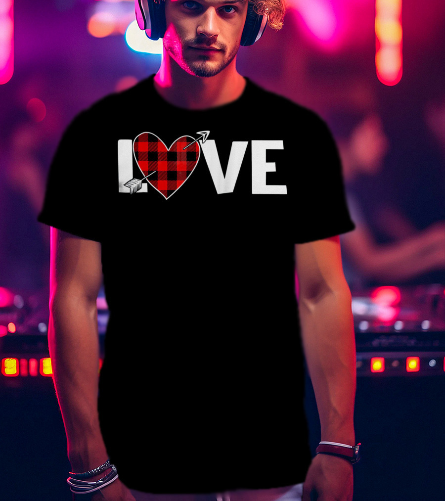 Love Heart Plaid Valentine With Arrow T-Shirt