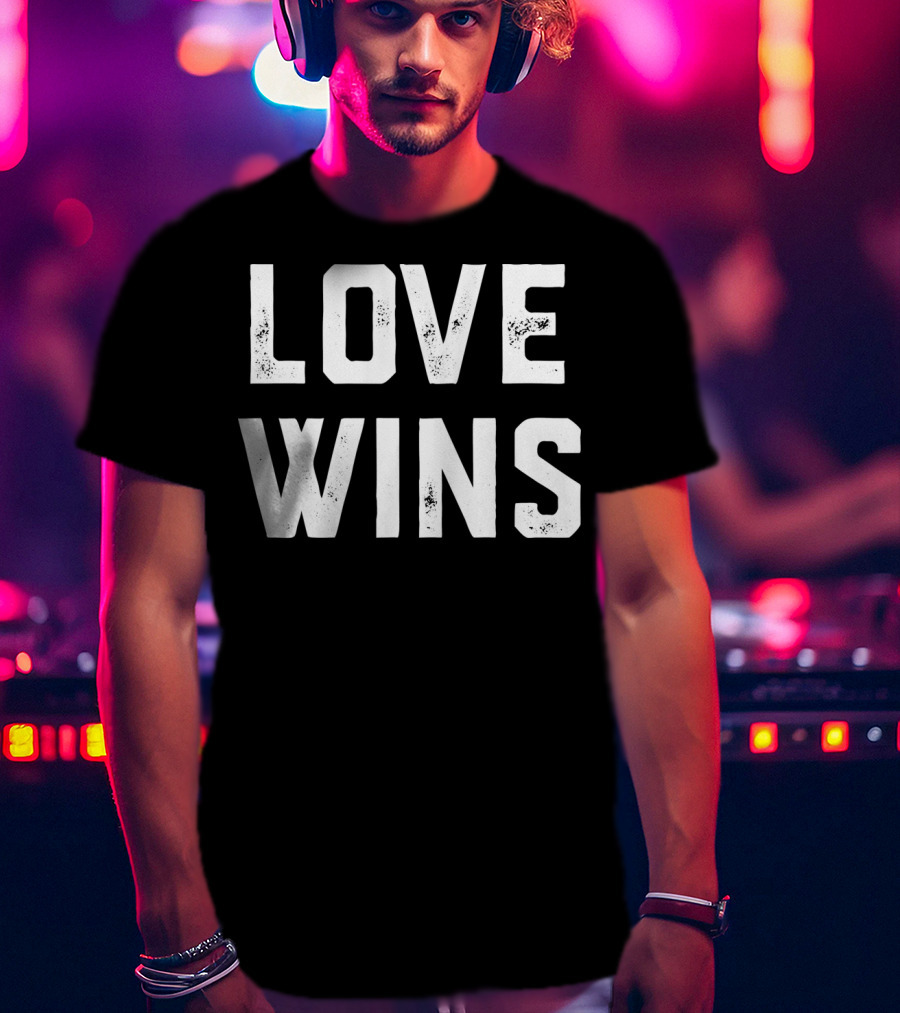 Love Wins Valentine Classic T-Shirt