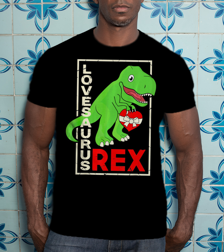 Lovesaurus Rex Dinosaur Valentin Holding Heart T-Shirt